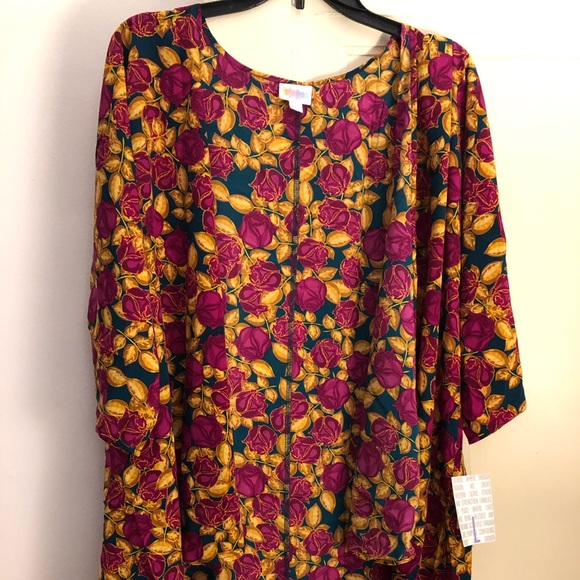 Brand new LuLaRoe lindsay - Picture 2 of 4